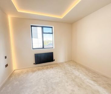 4 bedroom house to rent - Photo 3