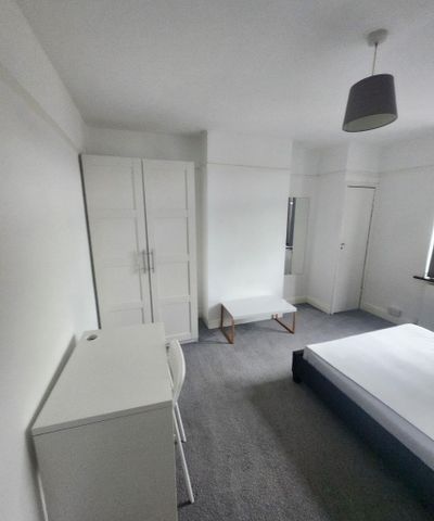 4 bedroom house to rent - Photo 4