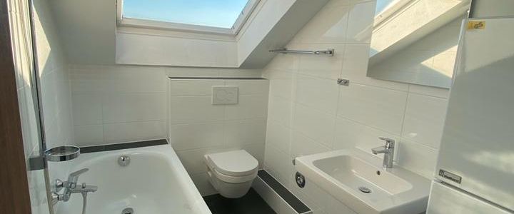 2 Zimmer Dachgeschosswohnung - Photo 1