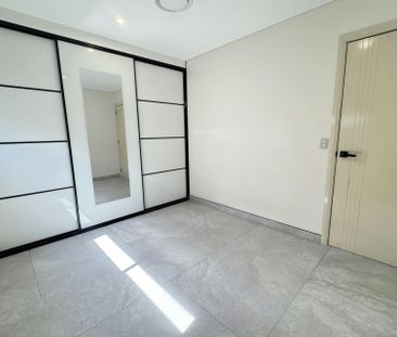 NEWELY RENOVATED FAMILY HOME - Photo 6