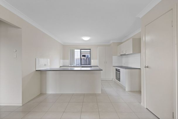 27 Scarborough Circuit, 4740, Blacks Beach - Photo 1