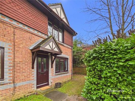 Rowe Court, Grovelands Road, Reading, Berkshire, RG30 - Photo 4