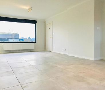 Gerenoveerde 4-slaapkamer woning met grote tuin en garage! - Photo 3