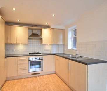 Balfour House, 5 Balfour Road, Weybridge, KT13 - Photo 4