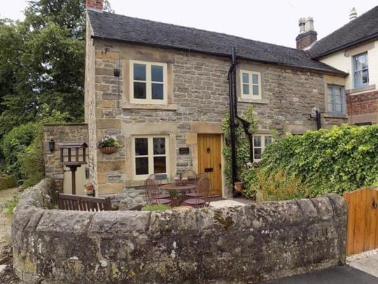 1 bedroom semi-detached to let - Photo 1