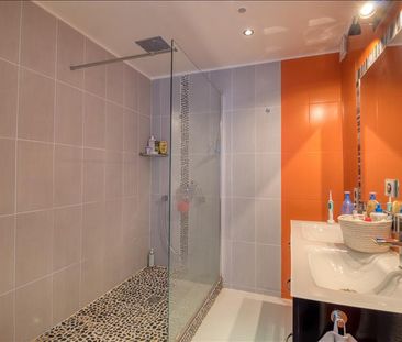 2 pièces - Meublé - 52 m² - 2ème étage - Colocation non autorisée - Photo 3