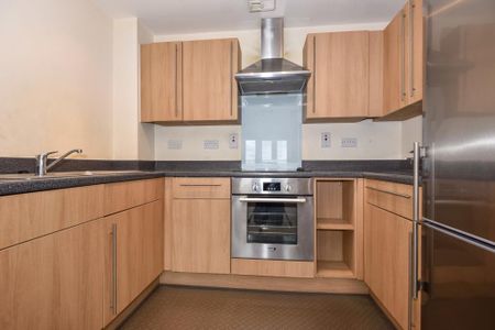 2 bedroom apartment to rent - Photo 5