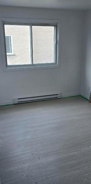 Grand 4 ½ neuf Pointe-aux-Trembles - Photo 1