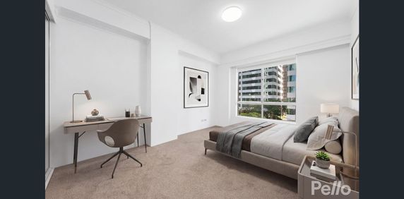 Holding Deposit Received - Photo 2