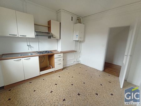 Location Appartement 2 pièces 61m² - Photo 2