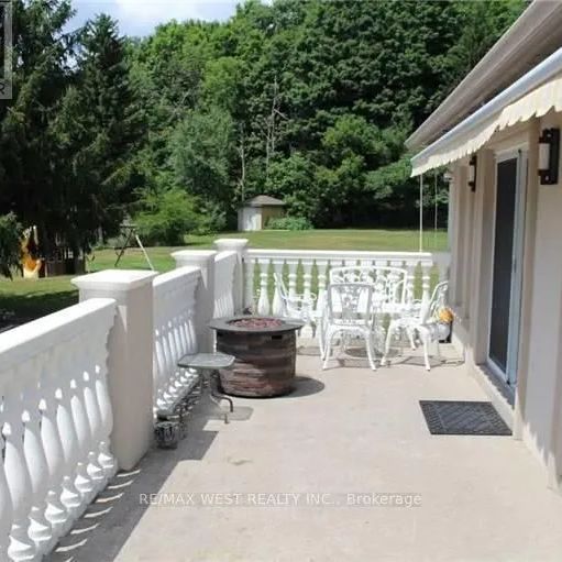 Detached Home For Lease | N9238897 - Photo 1