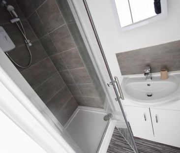 2 bedroom terraced house to rent - Photo 6