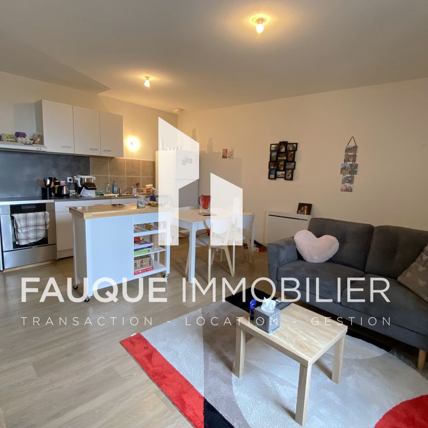 Location Appartement 3 pièces 58m² CHABEUIL 26120 - Photo 1