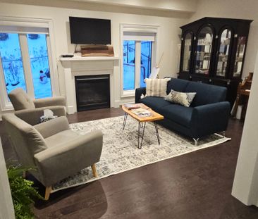 For Lease - 200 Muirfield Drive, Barrie, Ontario - Photo 1