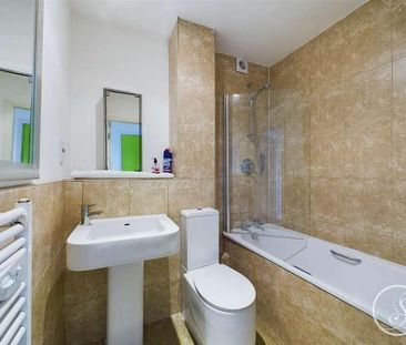 Brookdale Avenue, WF5 - Photo 5