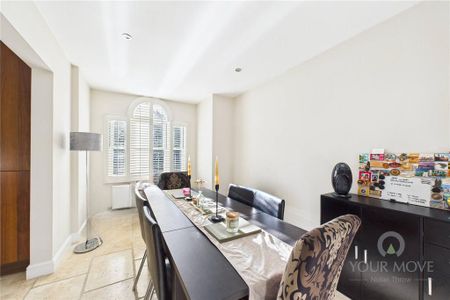 4 bedroom terraced house to rent - Photo 3