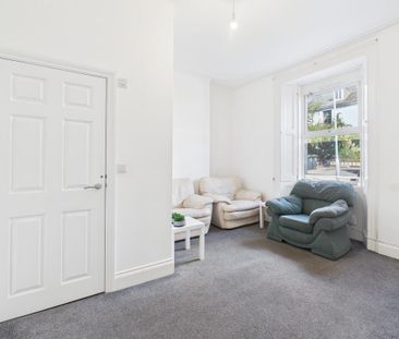 5 bedroom house share to rent - Photo 1