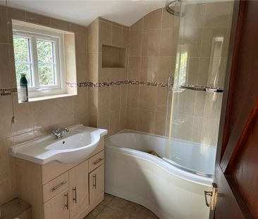2 bedroom semi-detached house to rent - Photo 6