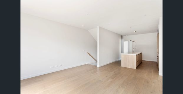 Modern Coastal Elegance in the Heart of Sandringham - Photo 1