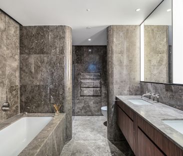 Refined Georgian Duplex with Private Terraces on Montagu Square - Photo 6