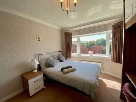 Maryport Road, Cardiff, CF23 - Photo 4