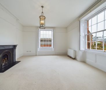 Boddington House, Boddington Lane, Boddington, GL51 - Photo 2