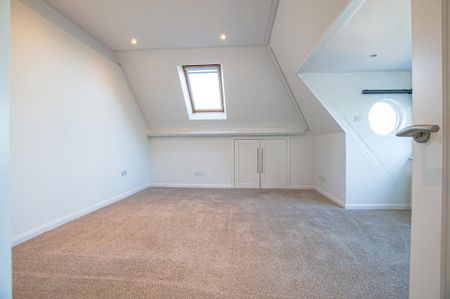 2 bedroom apartment to rent - Photo 4