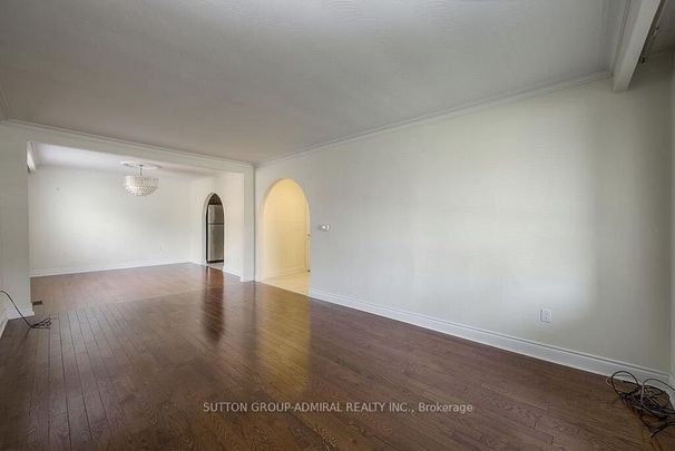 For Lease - 7881 Dufferin Street Unit# Entire Property, Vaughan, Ontario - Photo 1