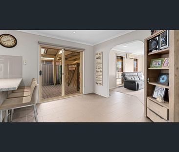 Oversize shed, Covered Boat/ Trailer Parking - Photo 5