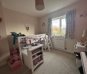 4 bedroom detached house to rent - Photo 4