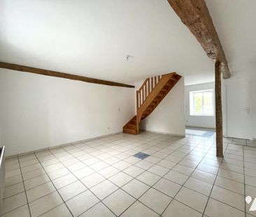 A louer à VILLE-DOMMANGE, appartement en duplex comprenant : vaste ... - Photo 2