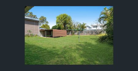 Leafy Ormiston - Ready NOW!! - Large Block, Park next door, walk to everything! - Photo 5