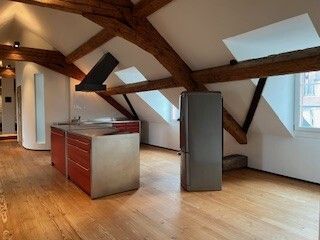 L'ambiance d'un loft au cœur du Stedtli - avec vue sur le lac de Morat - Foto 3