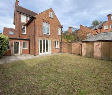 6 bedroom detached house to rent - Photo 6