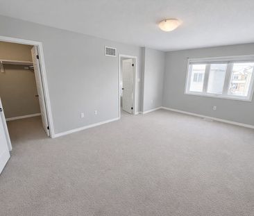 For Lease - 24 Longboat Run, Brantford, Ontario - Photo 2