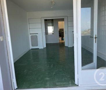 Location Appartement 3 pièces 82m² VILLEFRANCHE SUR MER 06230 - Photo 2