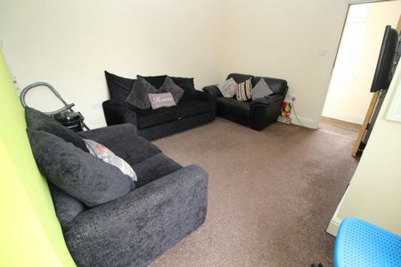 Plungington Road, PRESTON, Lancashire PR1 7EP - Photo 2
