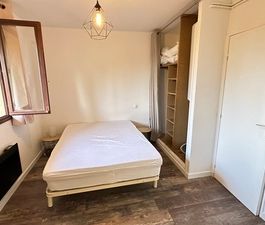 Location Appartement 2 pièces 43m² HYERES 83400 - Photo 4