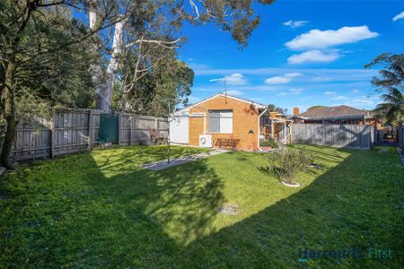 9a Highclere Avenue, Mount Waverley VIC 3149 - Photo 2