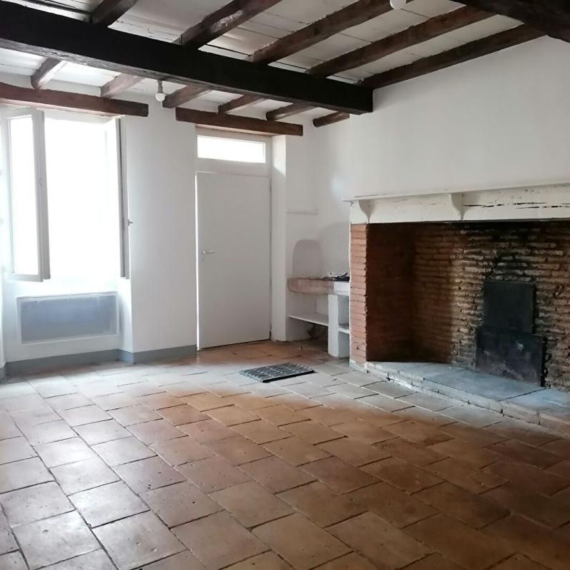Location Maison 5 pièces 134m² MONCLAR DE QUERCY 82230 - Photo 1
