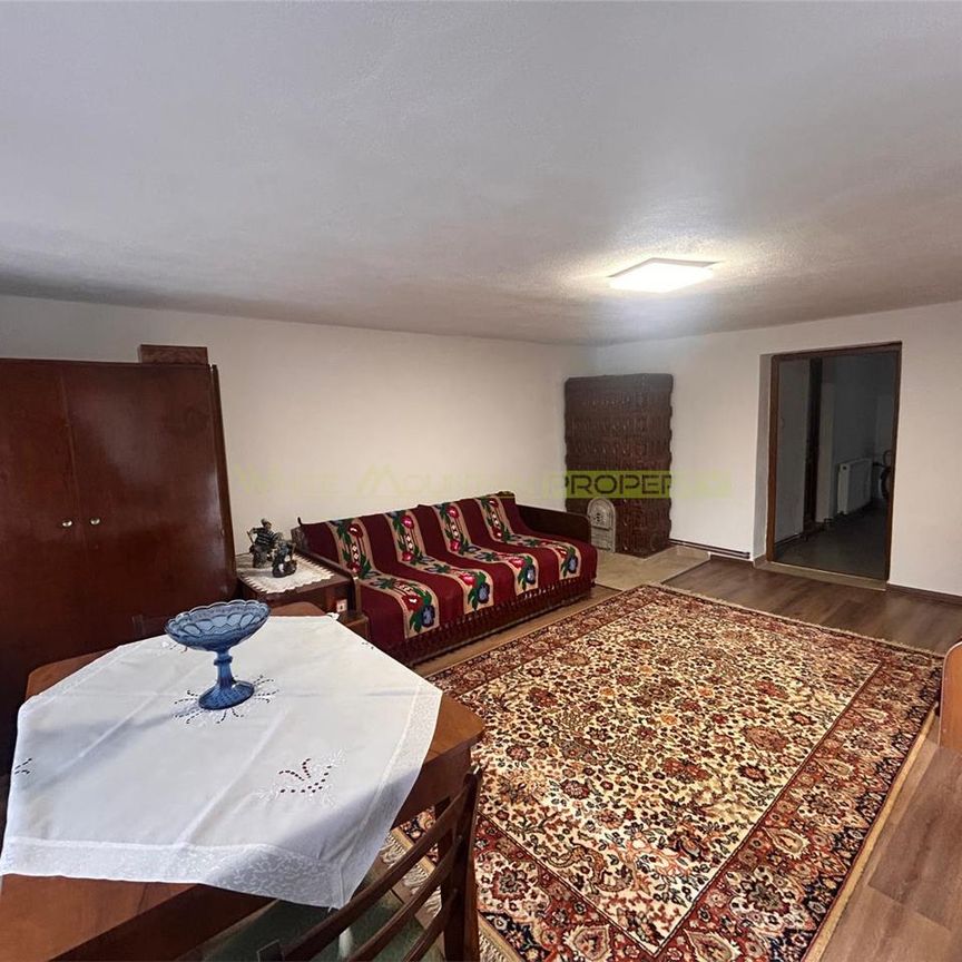 Apartment with 2 bedrooms for rent 70 sqm in Rupea, Central area - Fotografie 1
