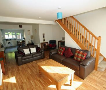 2 bedroom house to rent - Photo 1