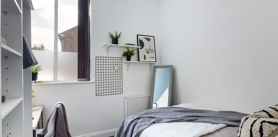 6 bedroom house to rent - Photo 2