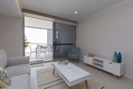 Love the Beach, Ocean Views, Sunsets & a Swim before Work then this is just for you! - Photo 4