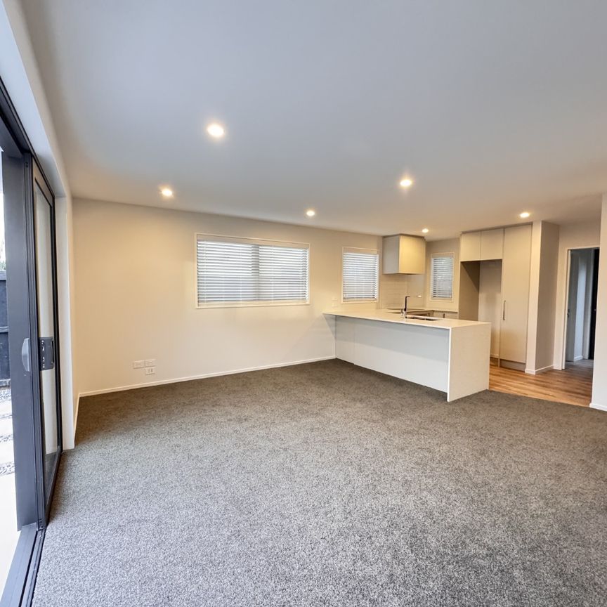 3/4 Grove Road, Addington - Photo 1