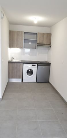 LUMINEUX T2 AVEC TERRASSE - Photo 5