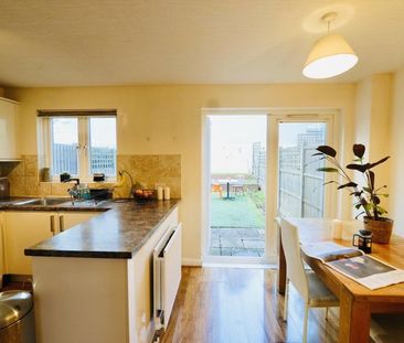 Room in a Shared House, Keats Close, SE1 - Photo 4