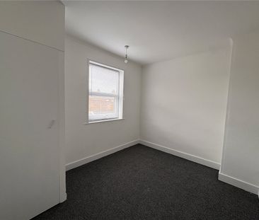 Lincoln Street, Newark, Notts, NG24 - Photo 2