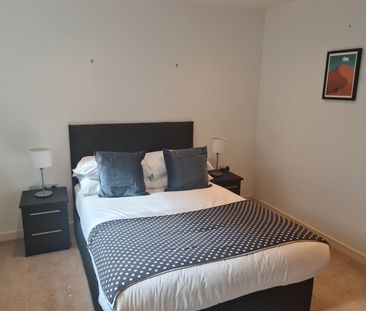 2 Bed Flat, Keats Apartments, CR0 - Photo 4