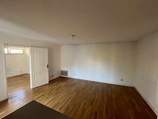 Apartment - Photo 1